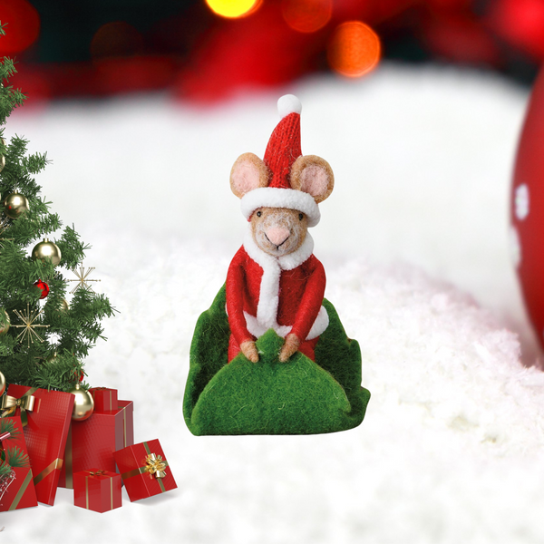 Santa Mouse Sledding